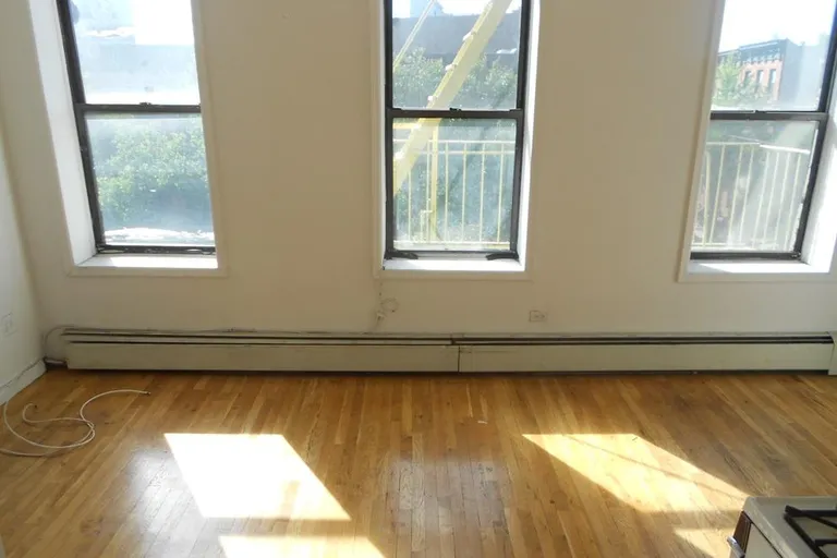 New York City Real Estate | View 189 5th Avenue, 2B | room 1 | View 2