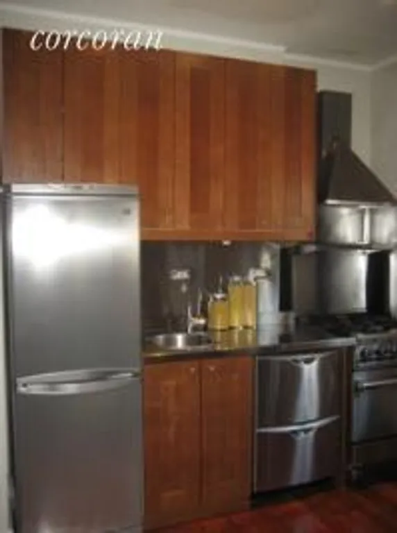 New York City Real Estate | View 246 East 51st Street, 18 | 1 Bed, 1 Bath | View 1