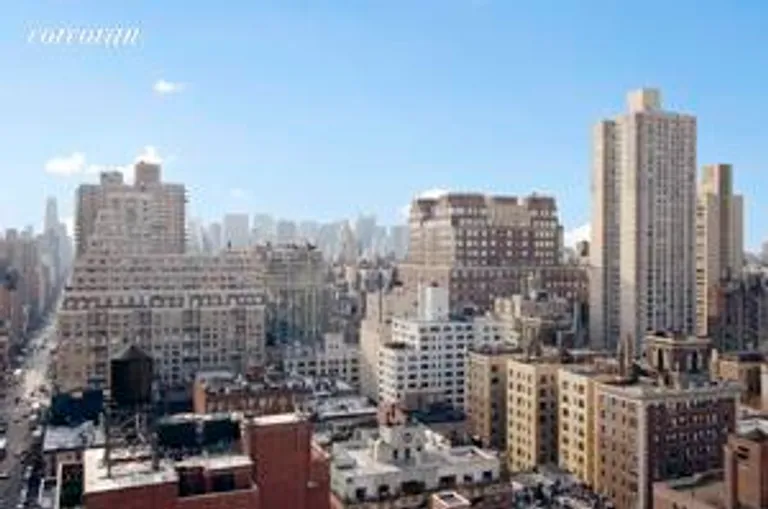 New York City Real Estate | View 181 East 90th Street, 22B | View | View 3