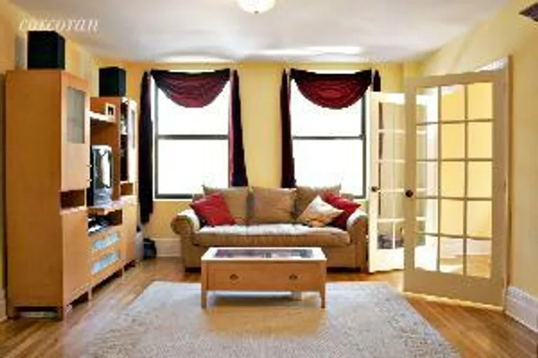 New York City Real Estate | View 514 West End Avenue, 14A | 2 Beds, 2 Baths | View 1