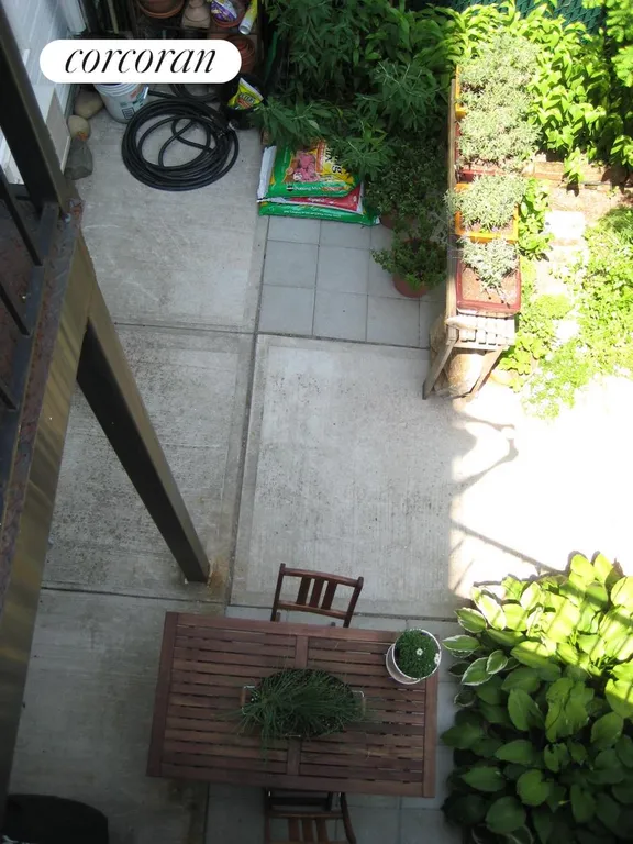New York City Real Estate | View 135 Columbia Street, 1 | Aerial View - Back Yard | View 4