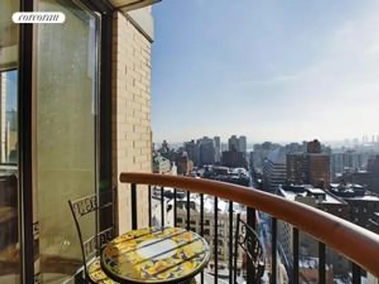 New York City Real Estate | View 45 East 25th Street, 30C | Private Balcony! | View 2