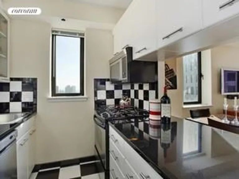 New York City Real Estate | View 45 East 25th Street, 30C | New Kitchen | View 4