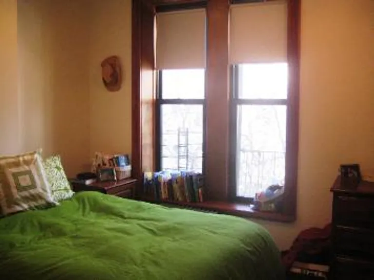 New York City Real Estate | View 328 6th Avenue, 2 | room 2 | View 3
