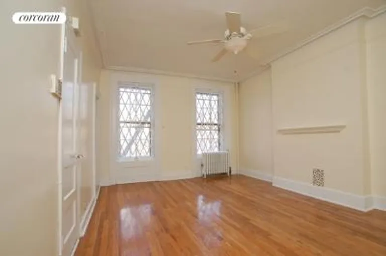 New York City Real Estate | View 213 Carlton Avenue, 2 | room 5 | View 6