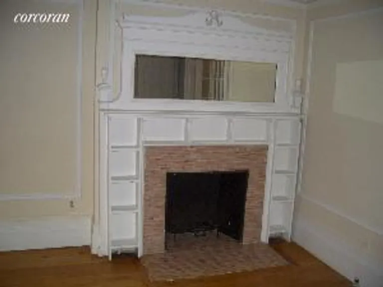 New York City Real Estate | View 74 Riverside Drive, 3R | room 2 | View 3