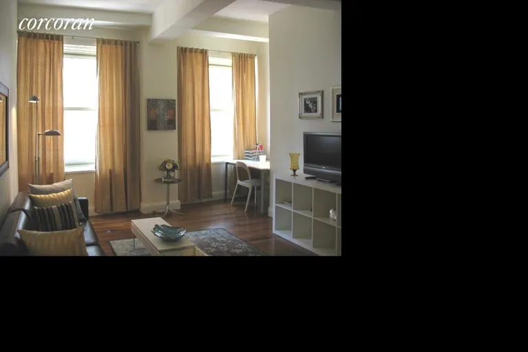 New York City Real Estate | View 88 Greenwich Street, 622 | West facing room w/home office area | View 2