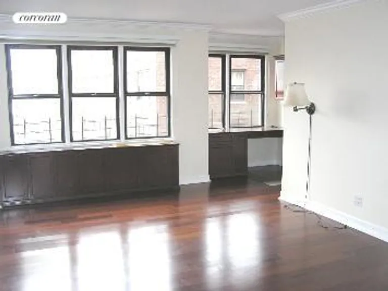 New York City Real Estate | View 460 East 79th Street, 16DE | room 4 | View 5