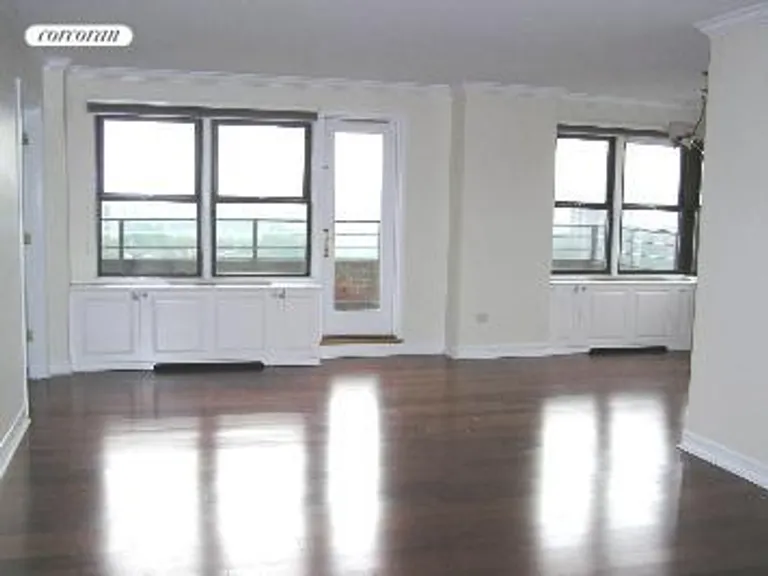New York City Real Estate | View 460 East 79th Street, 16DE | room 13 | View 14