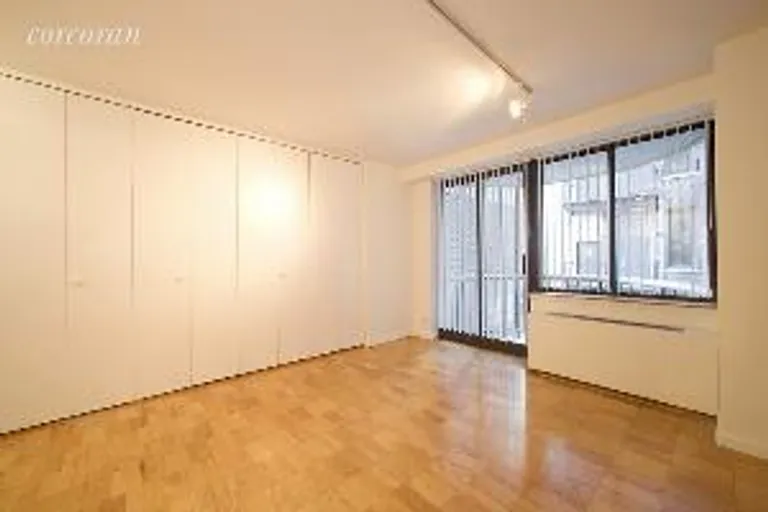New York City Real Estate | View 45 East 25th Street, 14E | room 1 | View 2