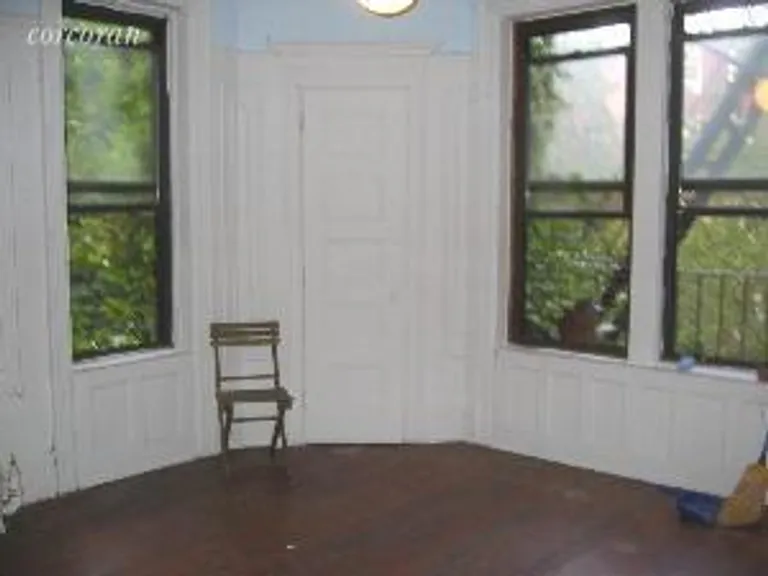 New York City Real Estate | View 325 Clinton Street, 2 | room 1 | View 2