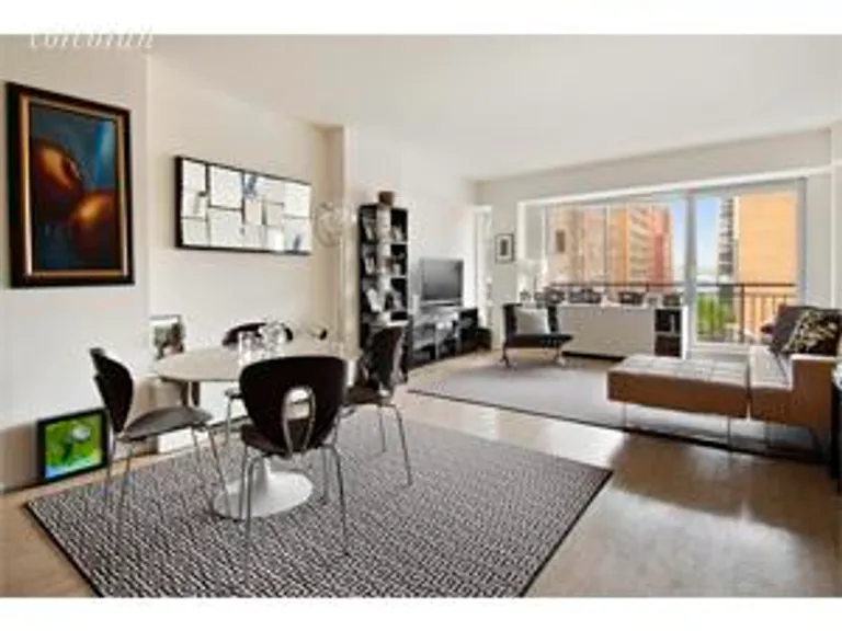 New York City Real Estate | View 231 Tenth Avenue, 7A | 2 Beds, 2 Baths | View 1