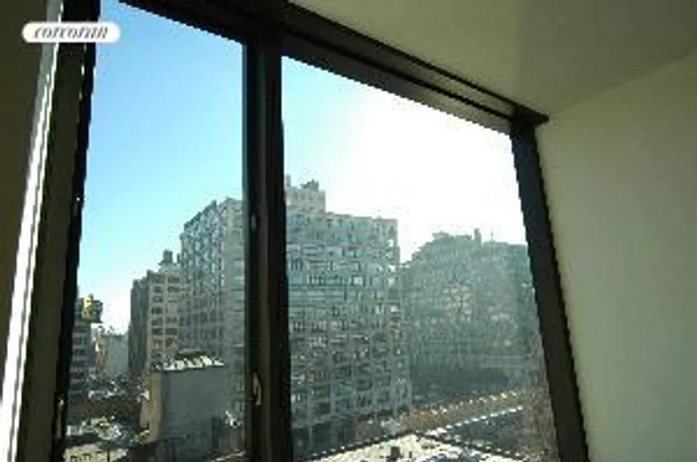 New York City Real Estate | View 505 Greenwich Street, 9F | room 1 | View 2