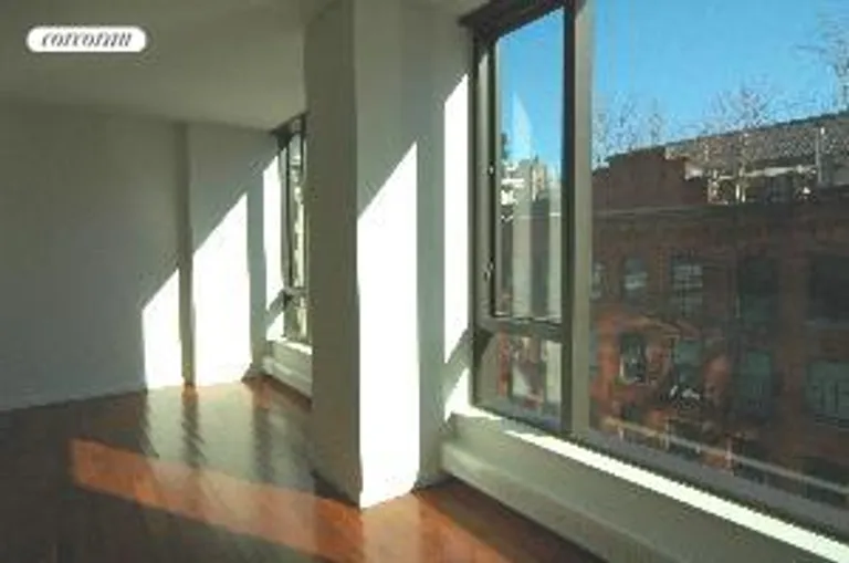 New York City Real Estate | View 505 Greenwich Street, 9F | room 3 | View 4