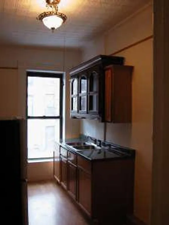 New York City Real Estate | View 555 10th Street, 2 | 3 Beds, 1 Bath | View 1