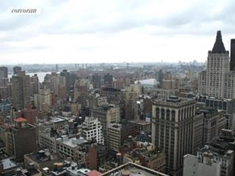 New York City Real Estate | View 325 Fifth Avenue, 43B | room 5 | View 6