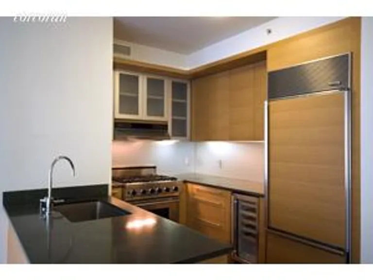 New York City Real Estate | View 30 West Street, 14D | room 1 | View 2