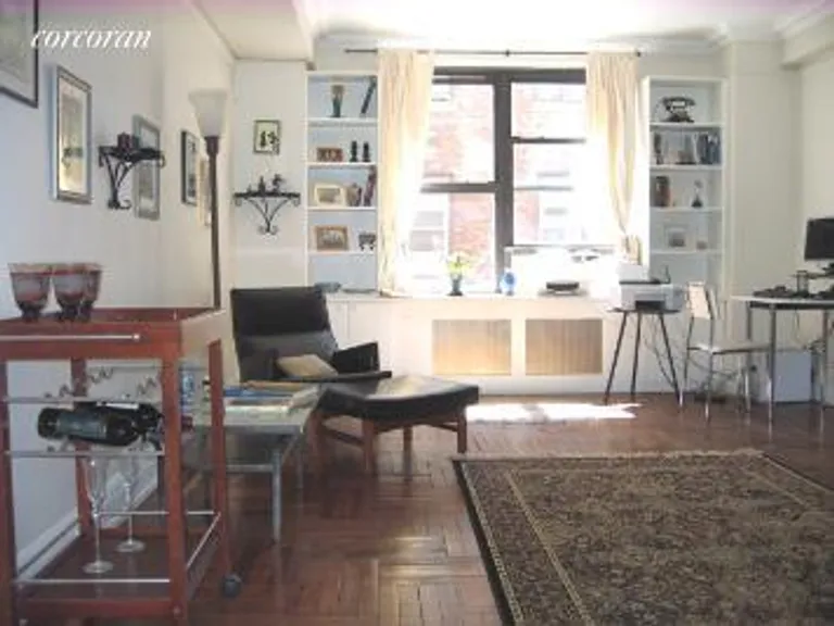 New York City Real Estate | View 12 West 72Nd Street, 7J | 1 Bath | View 1