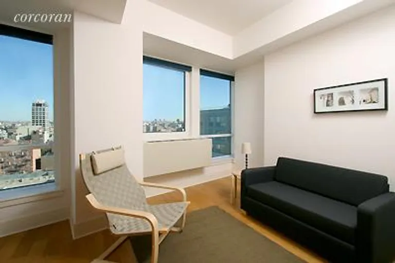 New York City Real Estate | View 440 Kent Avenue, 19D | room 2 | View 3