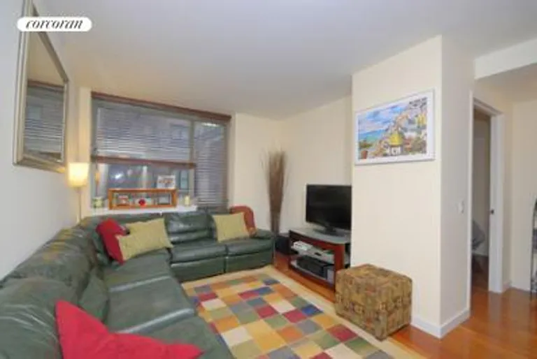 New York City Real Estate | View 121 East 23rd Street, 4H | room 4 | View 5