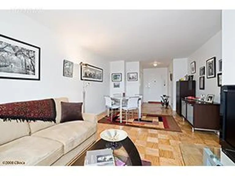New York City Real Estate | View 400 Central Park West, 7F | room 1 | View 2