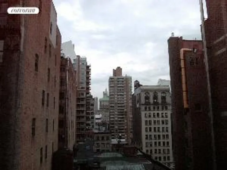 New York City Real Estate | View 4 Lexington Avenue, 9N | room 2 | View 3