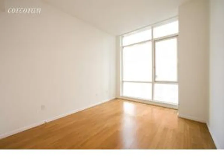 New York City Real Estate | View 200 Chambers Street, 7S | room 1 | View 2