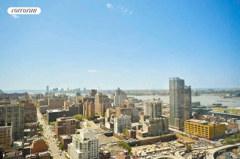 New York City Real Estate | View 350 West 42Nd Street, 36A | 4 | View 4