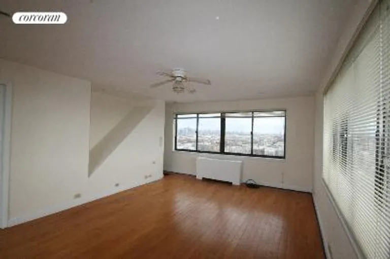 New York City Real Estate | View 420 64th Street, PH5 | room 10 | View 11