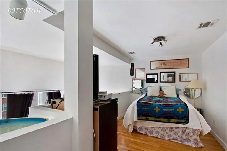 New York City Real Estate | View 802 Dekalb Avenue, D8 | room 2 | View 3