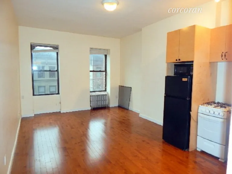 New York City Real Estate | View 802 Dekalb Avenue, D8 | room 5 | View 6