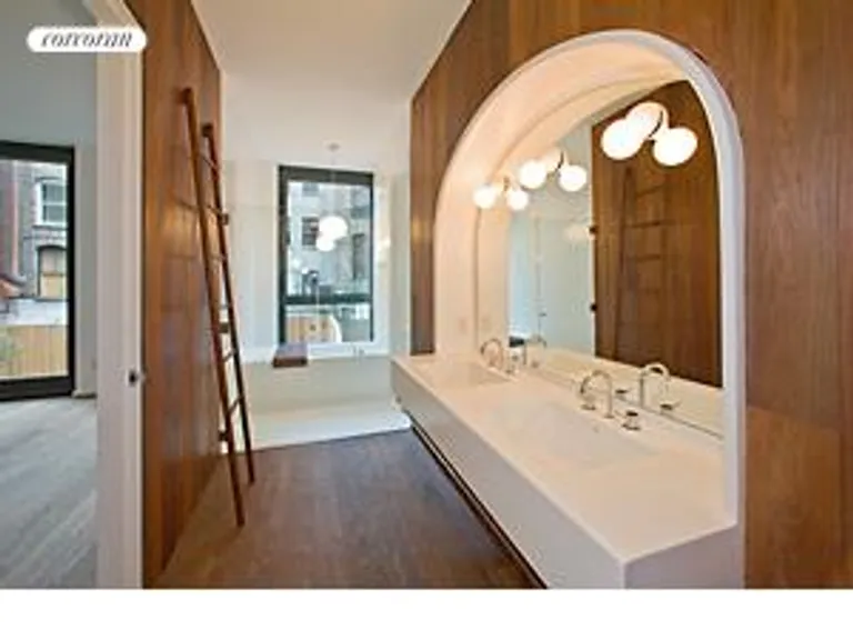 New York City Real Estate | View 40 Bond Street, TH2 | room 9 | View 10