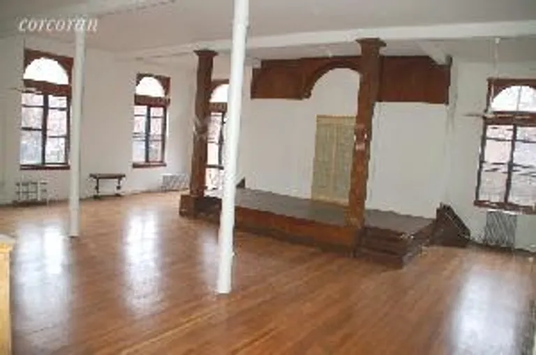 New York City Real Estate | View 295 East 8th Street, 2W | room 1 | View 2