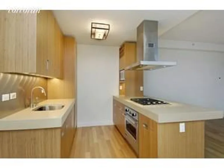 New York City Real Estate | View 450 West 17th Street, 1402 | room 1 | View 2