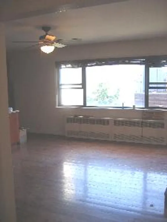 New York City Real Estate | View 199 Luquer Street, 2 | room 2 | View 3