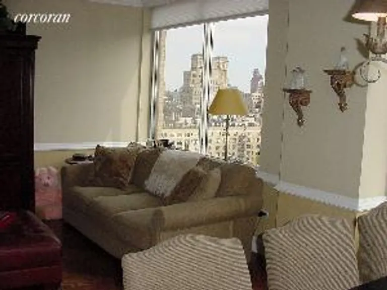 New York City Real Estate | View 200 Riverside Boulevard, 23E | room 1 | View 2