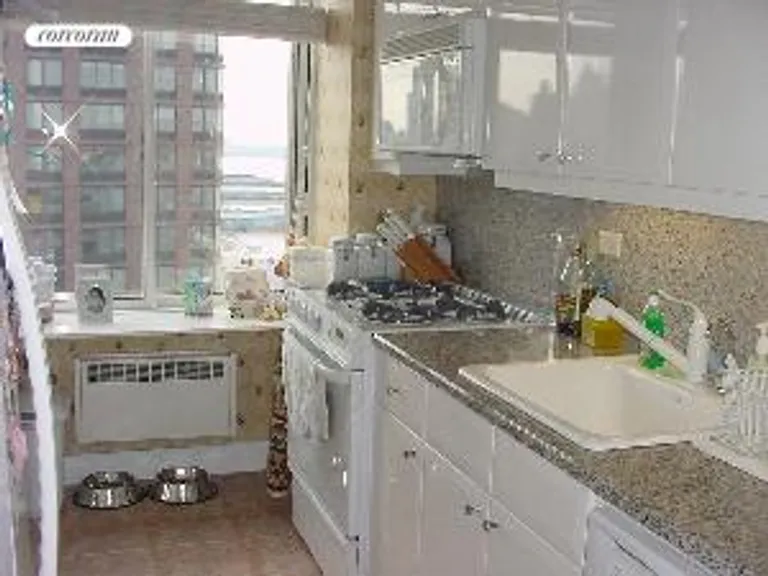 New York City Real Estate | View 200 Riverside Boulevard, 23E | room 4 | View 5