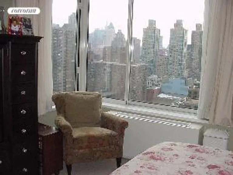 New York City Real Estate | View 200 Riverside Boulevard, 23E | room 8 | View 9