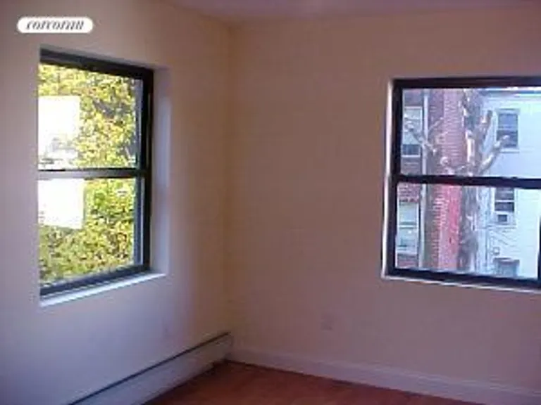 New York City Real Estate | View 52 Fort Greene Place, 2 | room 2 | View 3