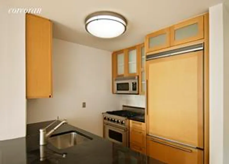 New York City Real Estate | View 200 West End Avenue, 8EF | room 1 | View 2