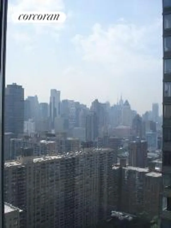 New York City Real Estate | View 220 Riverside Boulevard, 40D | room 9 | View 10