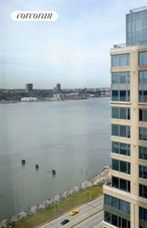 New York City Real Estate | View 200 Riverside Boulevard, 27D | room 6 | View 7