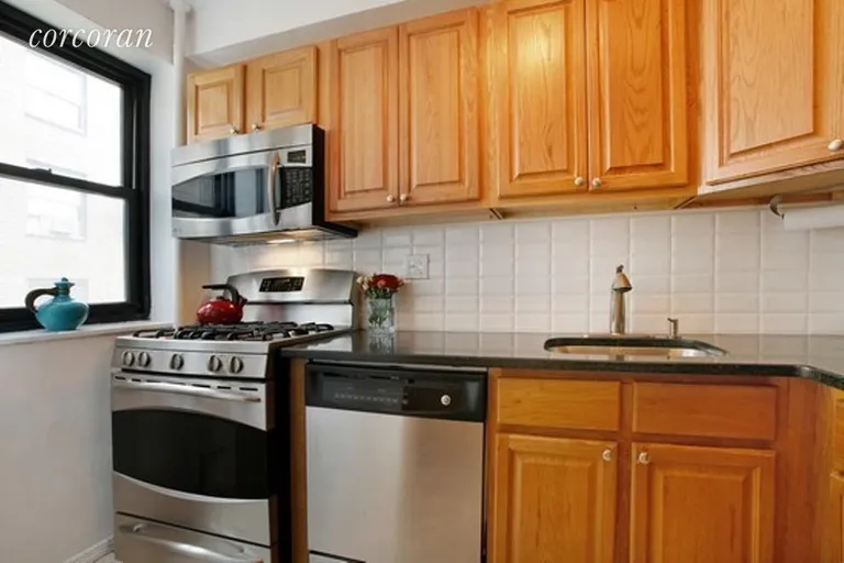 New York City Real Estate | View 209 Clinton Avenue, 5F | room 1 | View 2