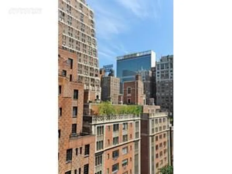 New York City Real Estate | View 304 East 41st Street, 1304A | room 1 | View 2
