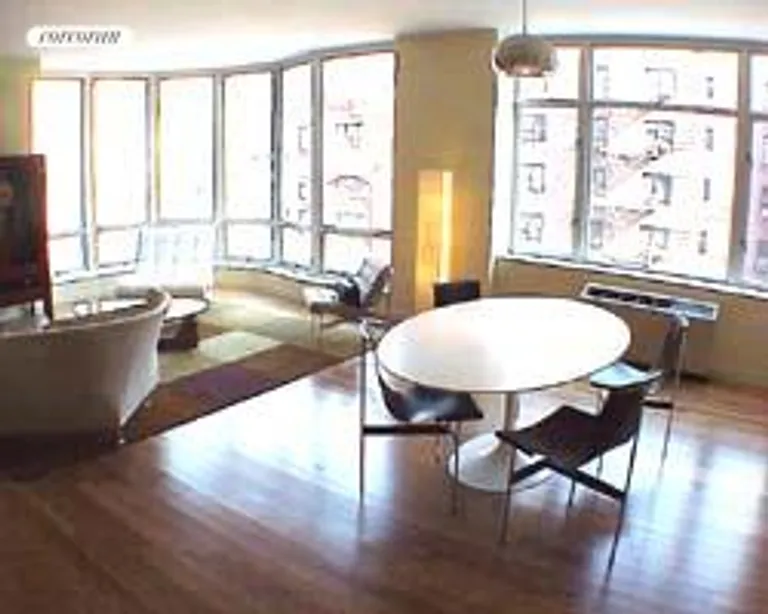 New York City Real Estate | View 201 West 17th Street, 2A | room 4 | View 5