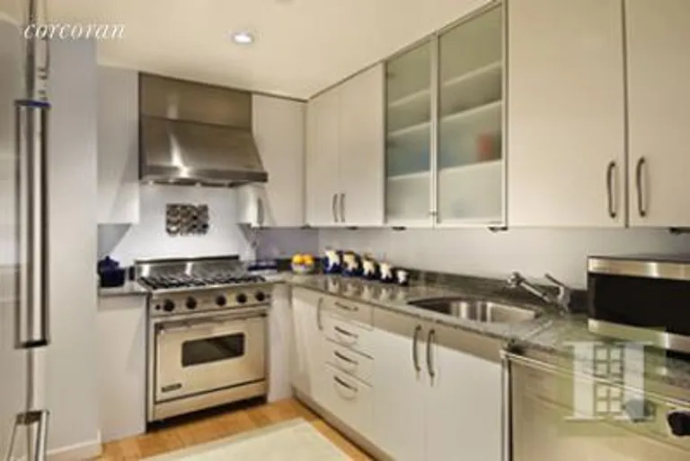New York City Real Estate | View 201 West 17th Street, 9D | room 1 | View 2