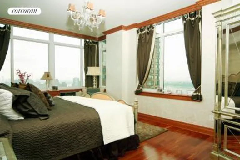 New York City Real Estate | View 2 Columbus Avenue, PHA | room 2 | View 3
