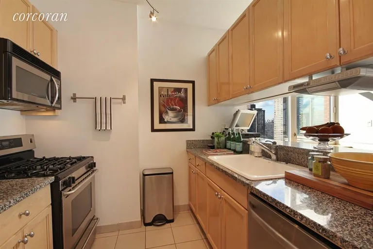 New York City Real Estate | View 1760 Second Avenue, 28C | Kitchen | View 6