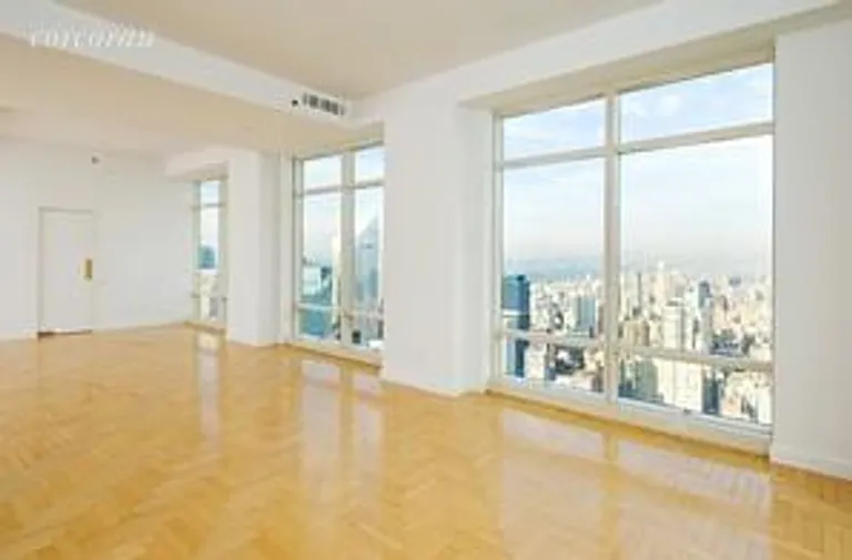 New York City Real Estate | View 845 United Nations Plaza, 82A | room 1 | View 2