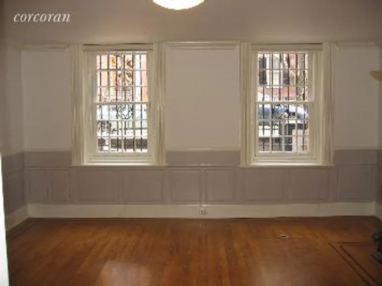 New York City Real Estate | View 104 Willow Place, 1 FL | room 2 | View 3